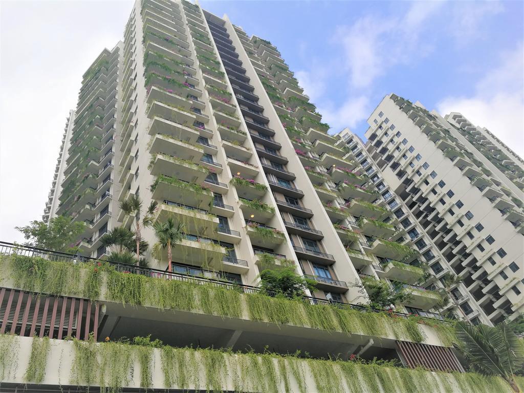 Forest City, P30-2 - 1 Block of 36 Storey
